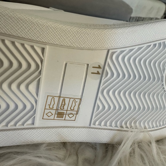 English Laundry Harper Leather Sneaker SZ 11 - Picture 6 of 6